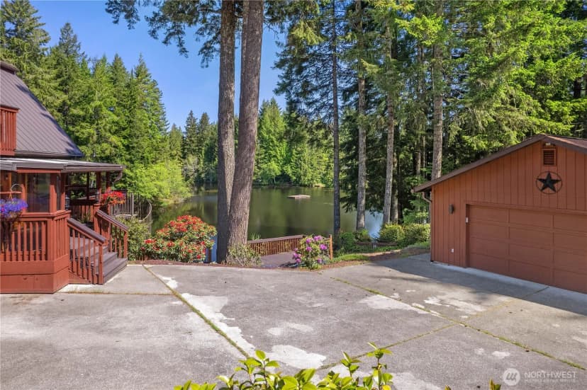 Property photo for 51 E Glamis Court, Shelton photo 30
