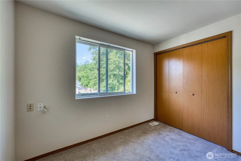 Property photo for 912 Eagle Crest Place, Port Orchard photo 19