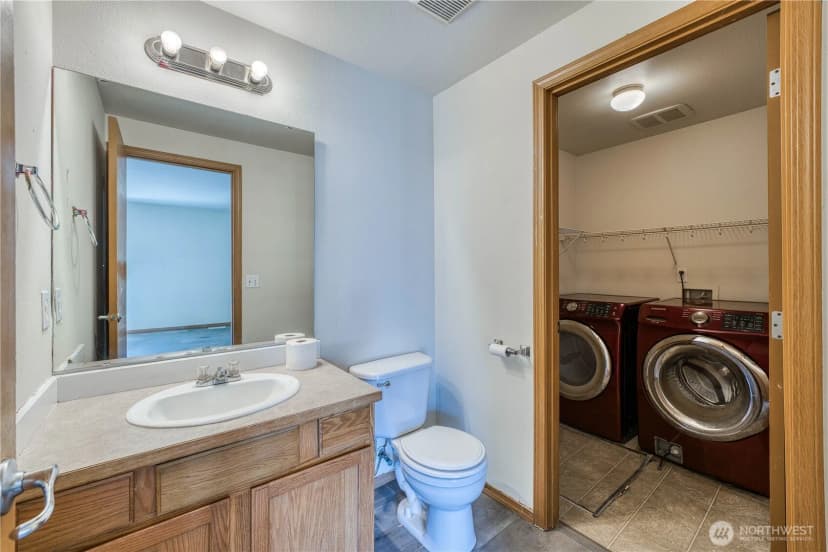 Property photo for 912 Eagle Crest Place, Port Orchard photo 16