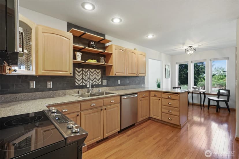 Property photo for 1126 Hill Court, Cosmopolis photo 16