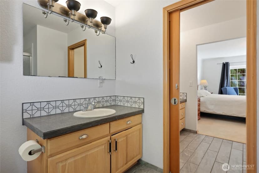 Property photo for 1126 Hill Court, Cosmopolis photo 29