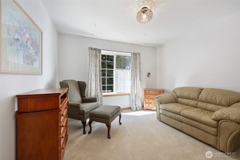 Property photo for 1126 Hill Court, Cosmopolis photo 21