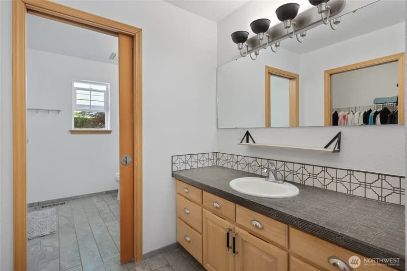 Property photo for 1126 Hill Court, Cosmopolis photo 30