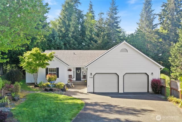 Property photo for 1126 Hill Court, Cosmopolis