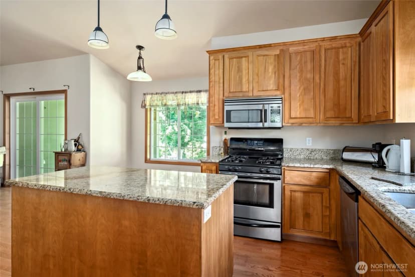Property photo for 3210 275th Street Ne, Arlington photo 17