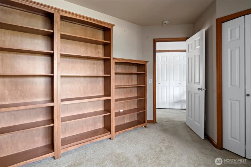 Property photo for 3210 275th Street Ne, Arlington photo 20