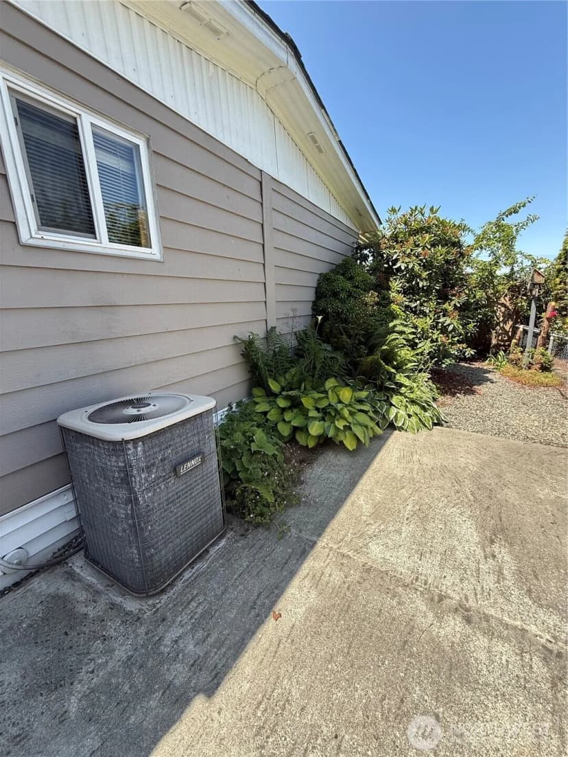 Property photo for 1415 84th Street Se #196, Everett photo 19