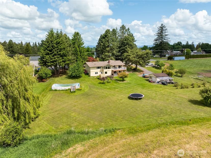 Property photo for 405 E Wiser Lake Road, Lynden photo 33