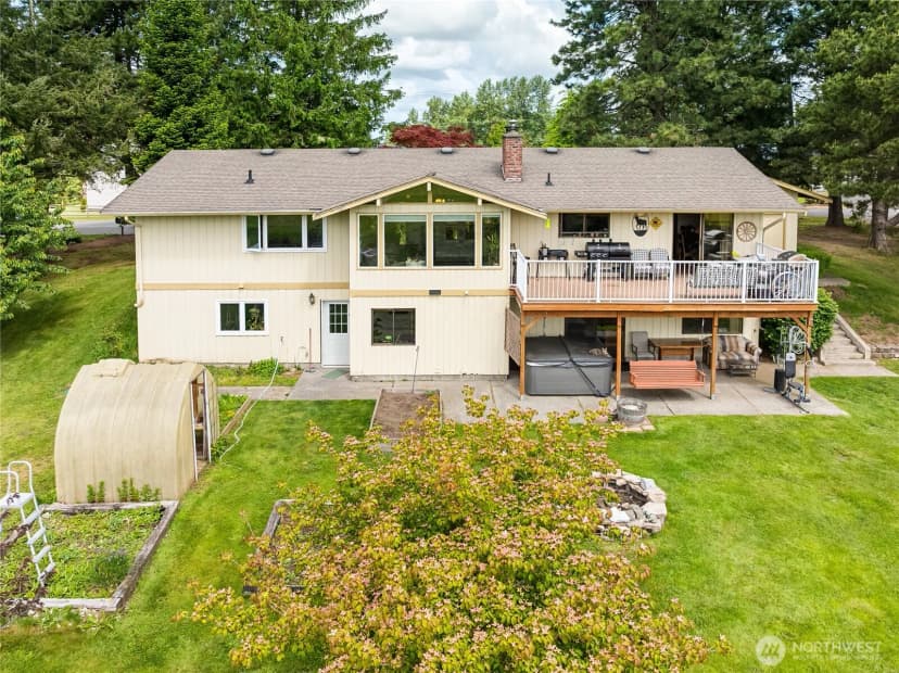Property photo for 405 E Wiser Lake Road, Lynden photo 34
