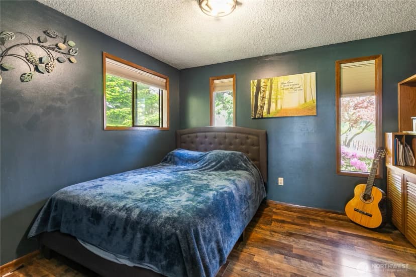Property photo for 405 E Wiser Lake Road, Lynden photo 15