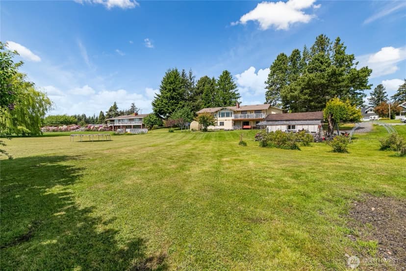 Property photo for 405 E Wiser Lake Road, Lynden photo 27