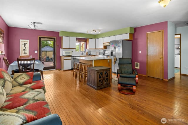 Property photo for 804 Seattle Avenue, Ellensburg photo 3