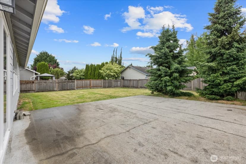 Property photo for 5329 113th Place Ne, Marysville photo 17