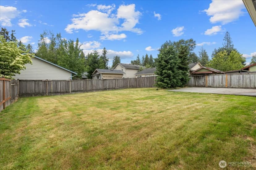 Property photo for 5329 113th Place Ne, Marysville photo 18