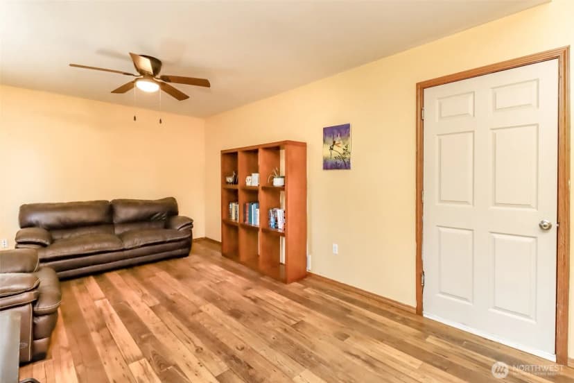 Property photo for 19612 17th Street Sw, Lakebay photo 14