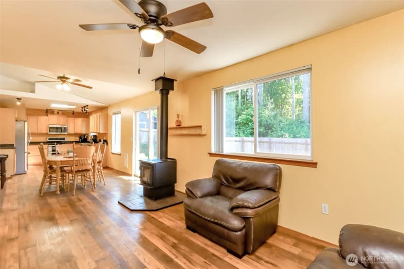 Property photo for 19612 17th Street Sw, Lakebay photo 8