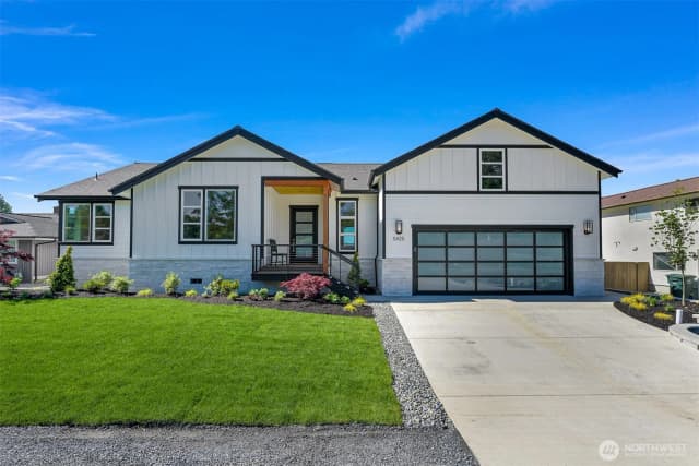 Property photo for 5425 Salish Road, Blaine photo 2