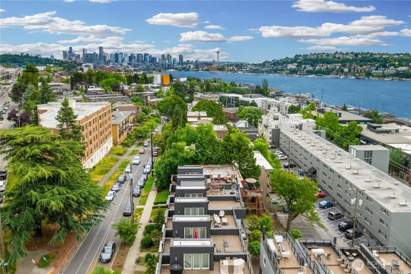 Property photo for 2843 Franklin Avenue E, Seattle photo 38