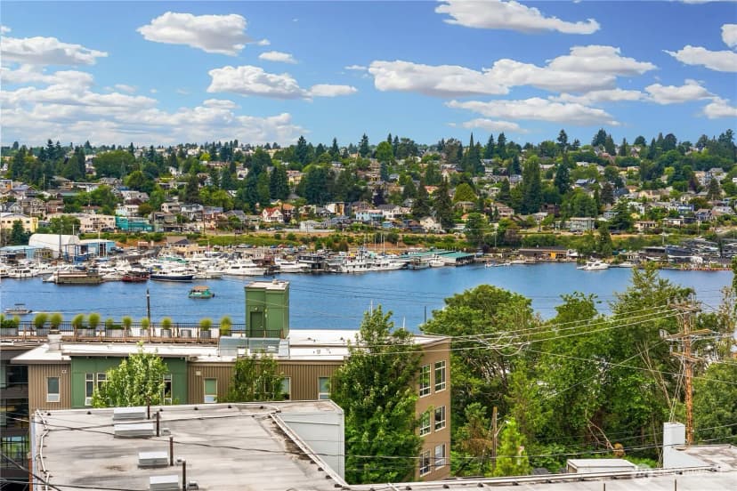 Property photo for 2843 Franklin Avenue E, Seattle photo 25