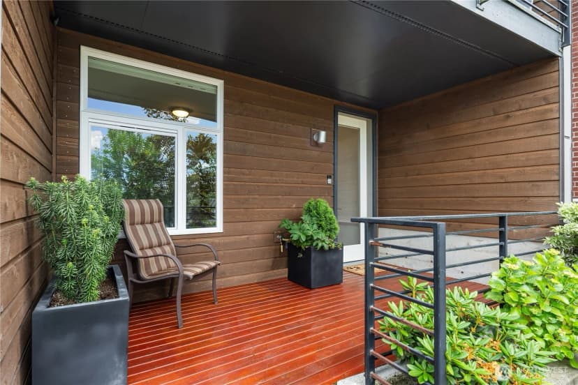 Property photo for 2843 Franklin Avenue E, Seattle photo 32