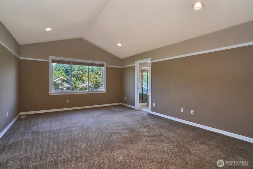 Property photo for 27006 229th Pl Se, Maple Valley photo 15