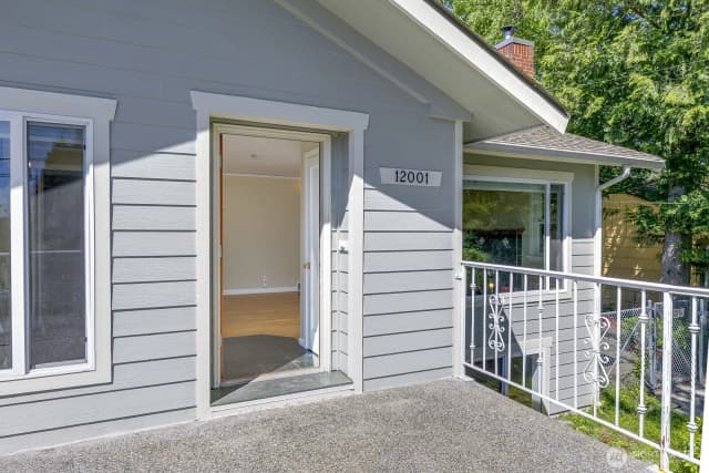 Property photo for 12001 20th Avenue Ne, Seattle photo 5