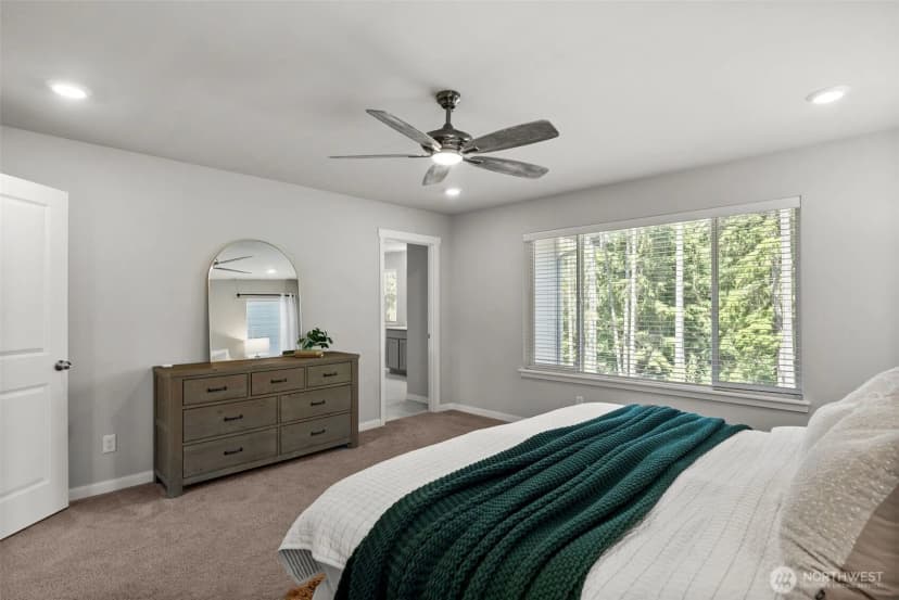 Property photo for 4502 Hibiscus Circle Sw, Port Orchard photo 24