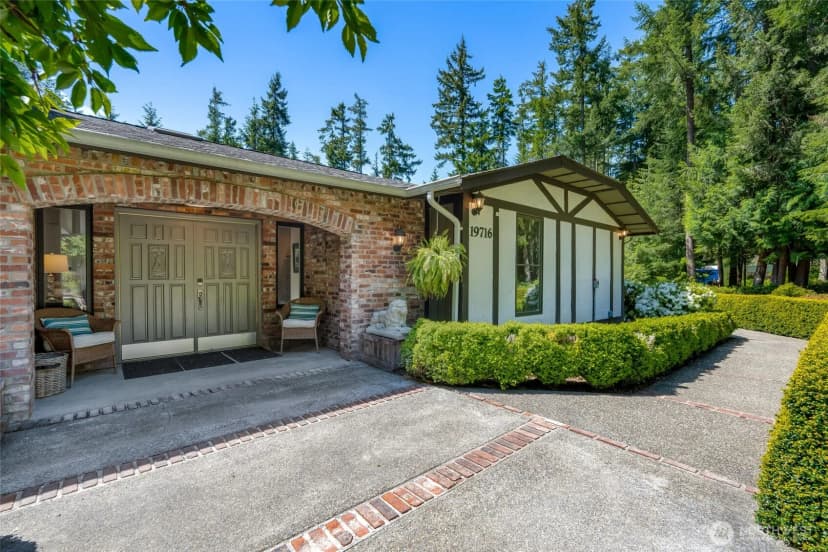 Property photo for 19716 61st Avenue Se, Snohomish photo 4