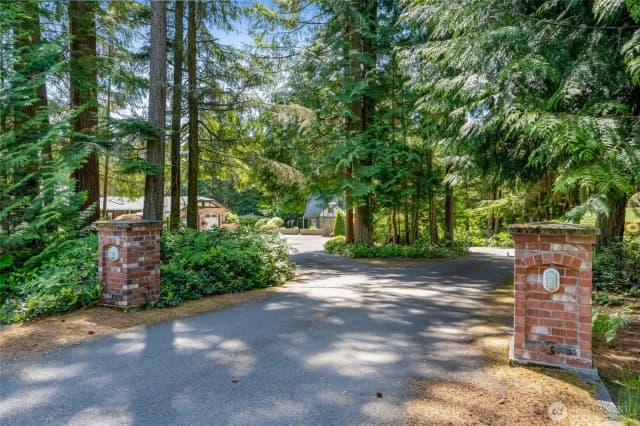 Property photo for 19716 61st Avenue Se, Snohomish photo 3