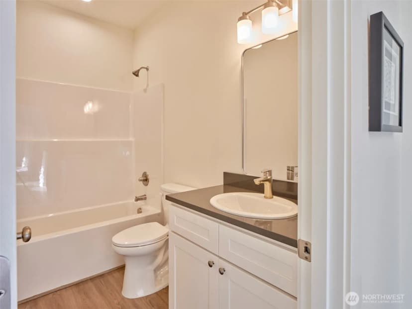 Property photo for 521 Kakela Road, Winlock photo 32