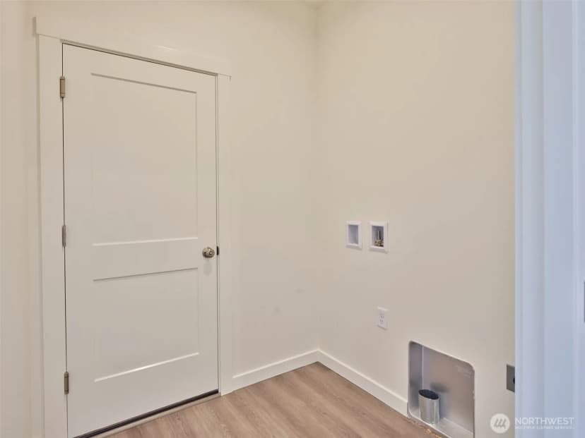 Property photo for 521 Kakela Road, Winlock photo 8