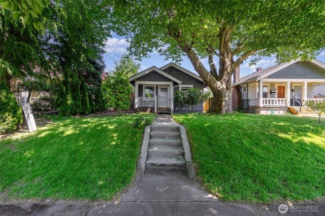 Property photo for 4035 A Street, Tacoma photo 3