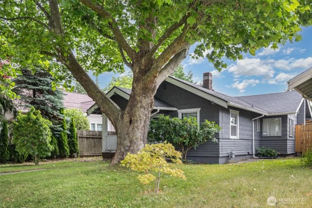 Property photo for 4035 A Street, Tacoma photo 2