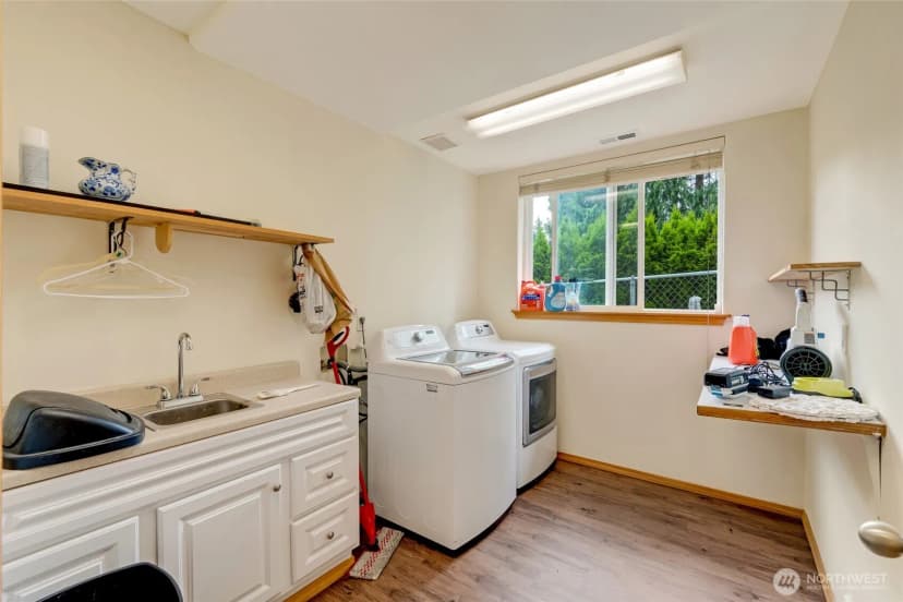 Property photo for 1014 W Mukilteo Boulevard, Everett photo 21