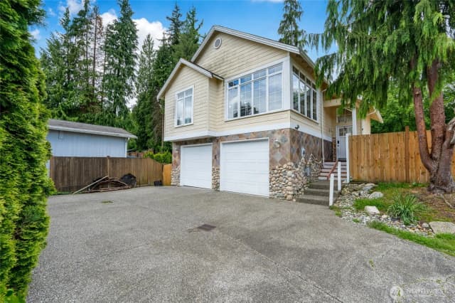 Property photo for 1014 W Mukilteo Boulevard, Everett photo 2