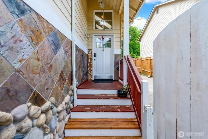 Property photo for 1014 W Mukilteo Boulevard, Everett photo 4