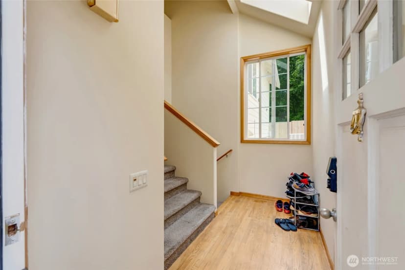 Property photo for 1014 W Mukilteo Boulevard, Everett photo 5