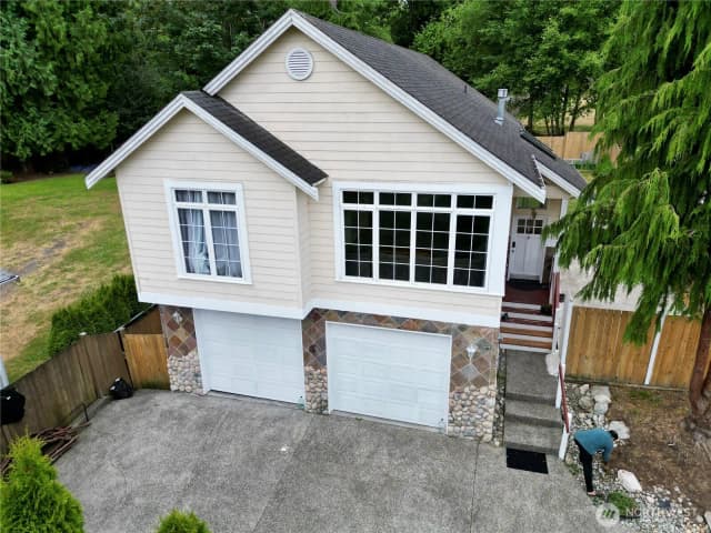 Property photo for 1014 W Mukilteo Boulevard, Everett