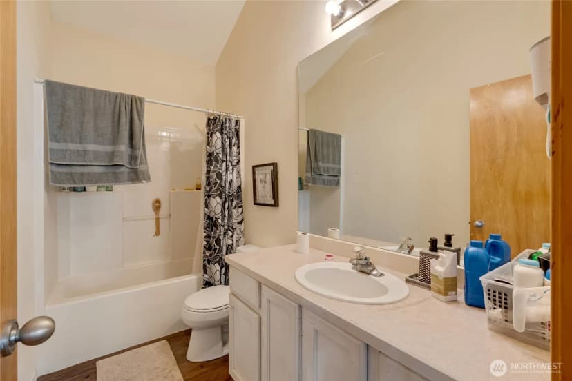 Property photo for 1014 W Mukilteo Boulevard, Everett photo 17