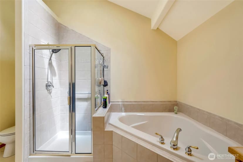 Property photo for 1014 W Mukilteo Boulevard, Everett photo 14