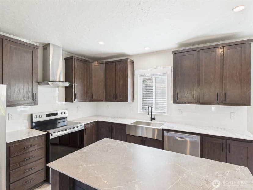Property photo for 720 S Jefferson Street, Republic photo 9