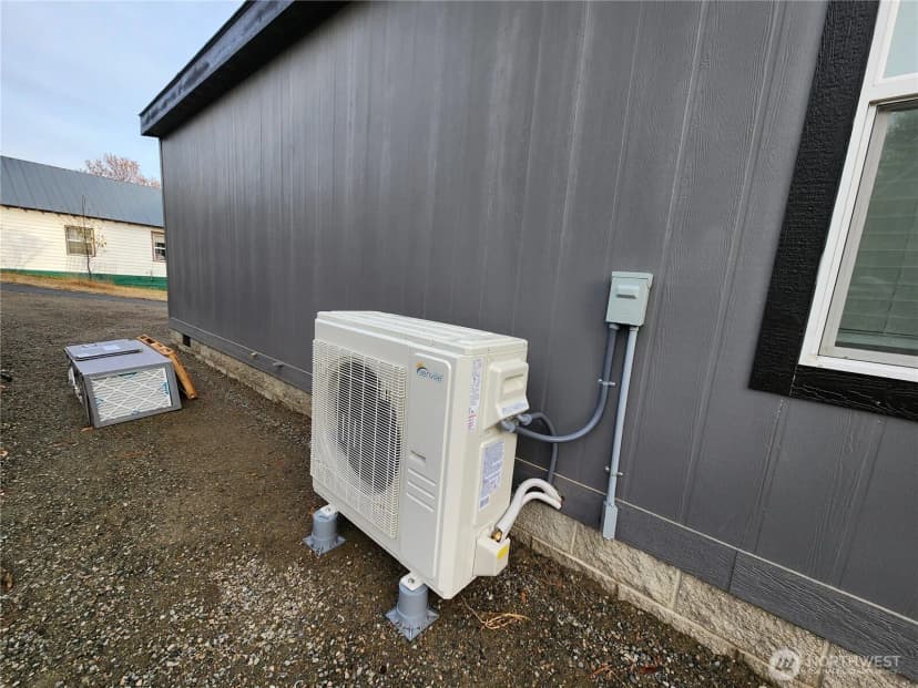 Property photo for 720 S Jefferson Street, Republic photo 24