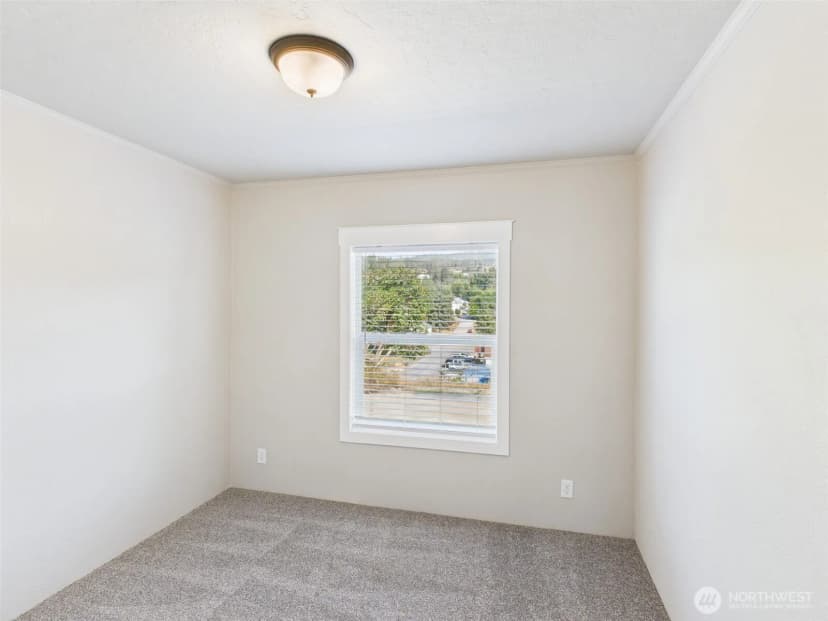 Property photo for 720 S Jefferson Street, Republic photo 17