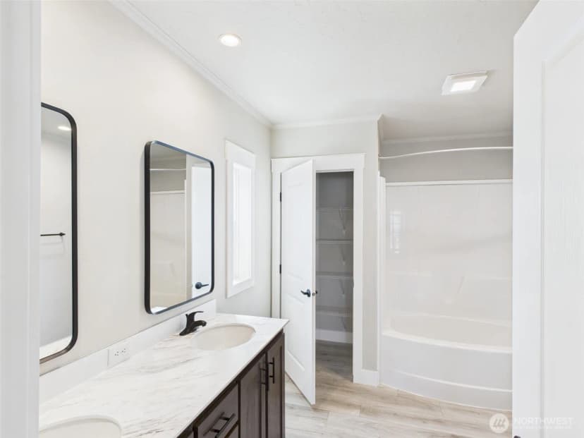 Property photo for 720 S Jefferson Street, Republic photo 14