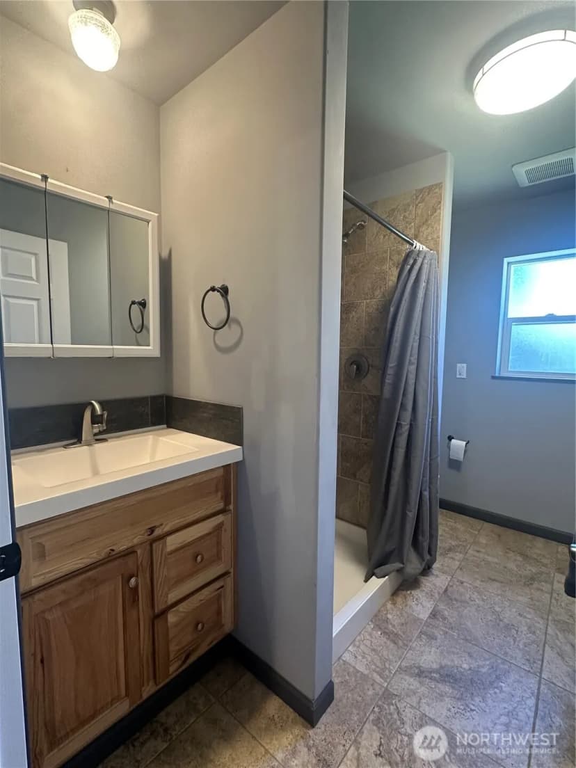 Property photo for 2339 Westwind Drive Nw, Olympia photo 6