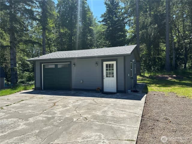 Property photo for 2339 Westwind Drive Nw, Olympia photo 2