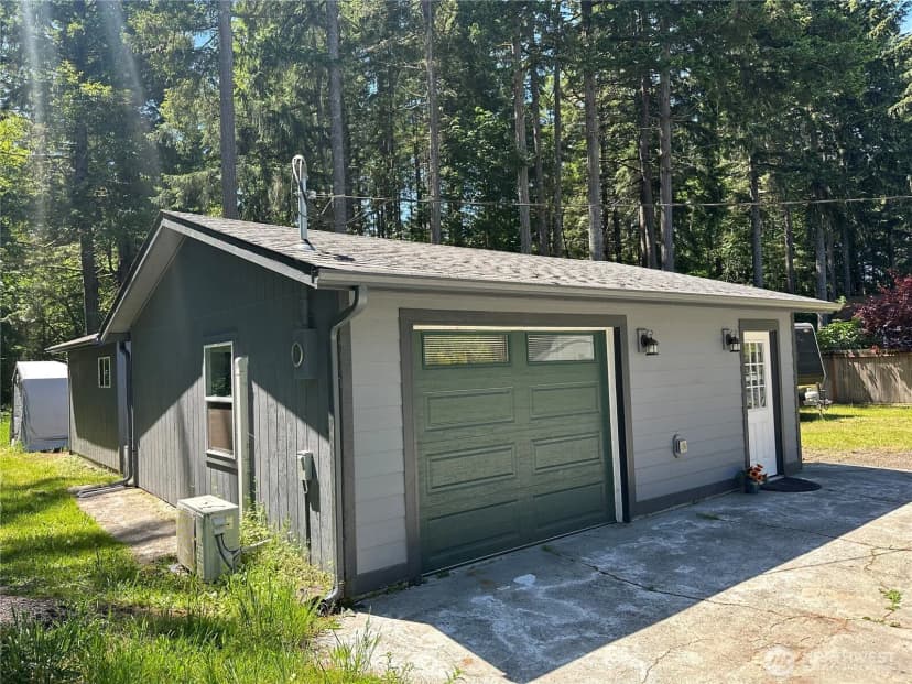 Property photo for 2339 Westwind Drive Nw, Olympia photo 3