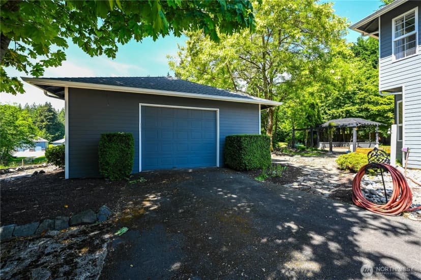 Property photo for 16710 Snohomish Avenue, Snohomish photo 26
