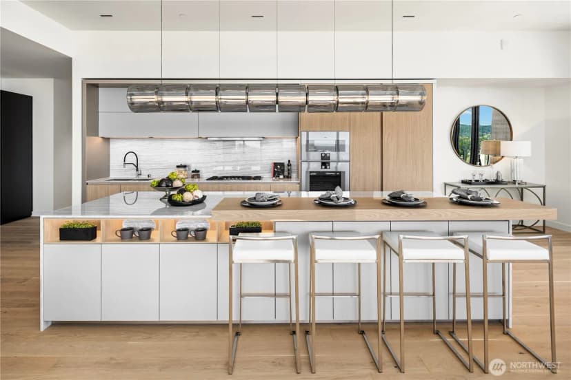 Property photo for 838 Avenue Square Ne #2602, Bellevue photo 13