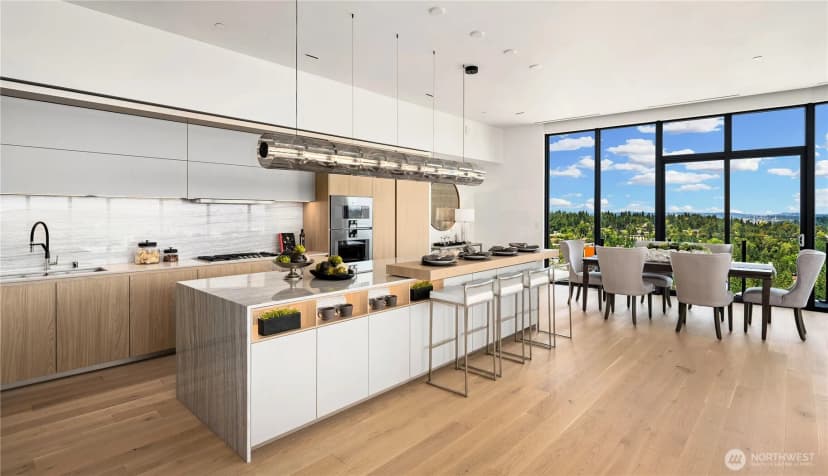 Property photo for 838 Avenue Square Ne #2602, Bellevue photo 10